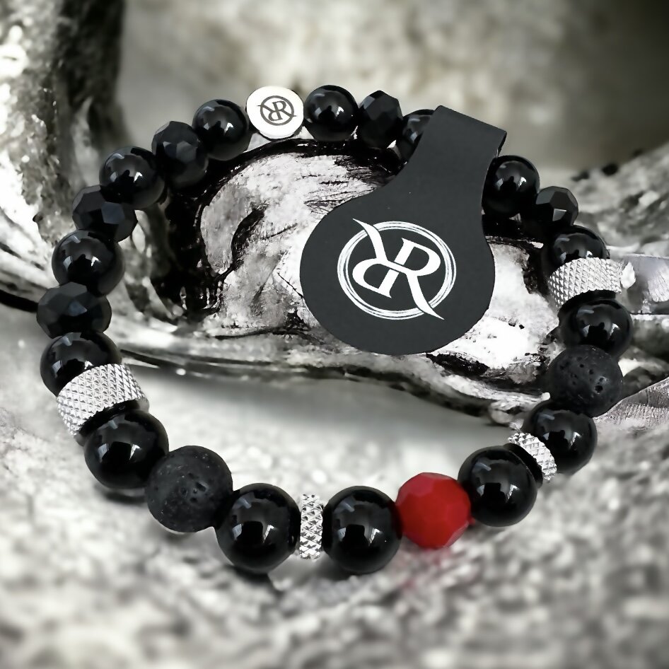 Bracelet with red stone