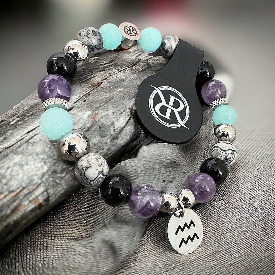 Bracelet with zodiac sign