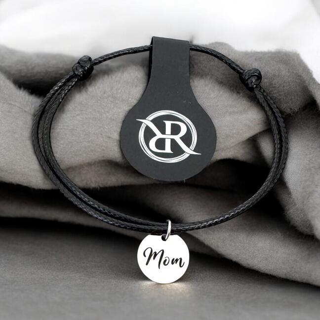 Minimalist bracelet Mama