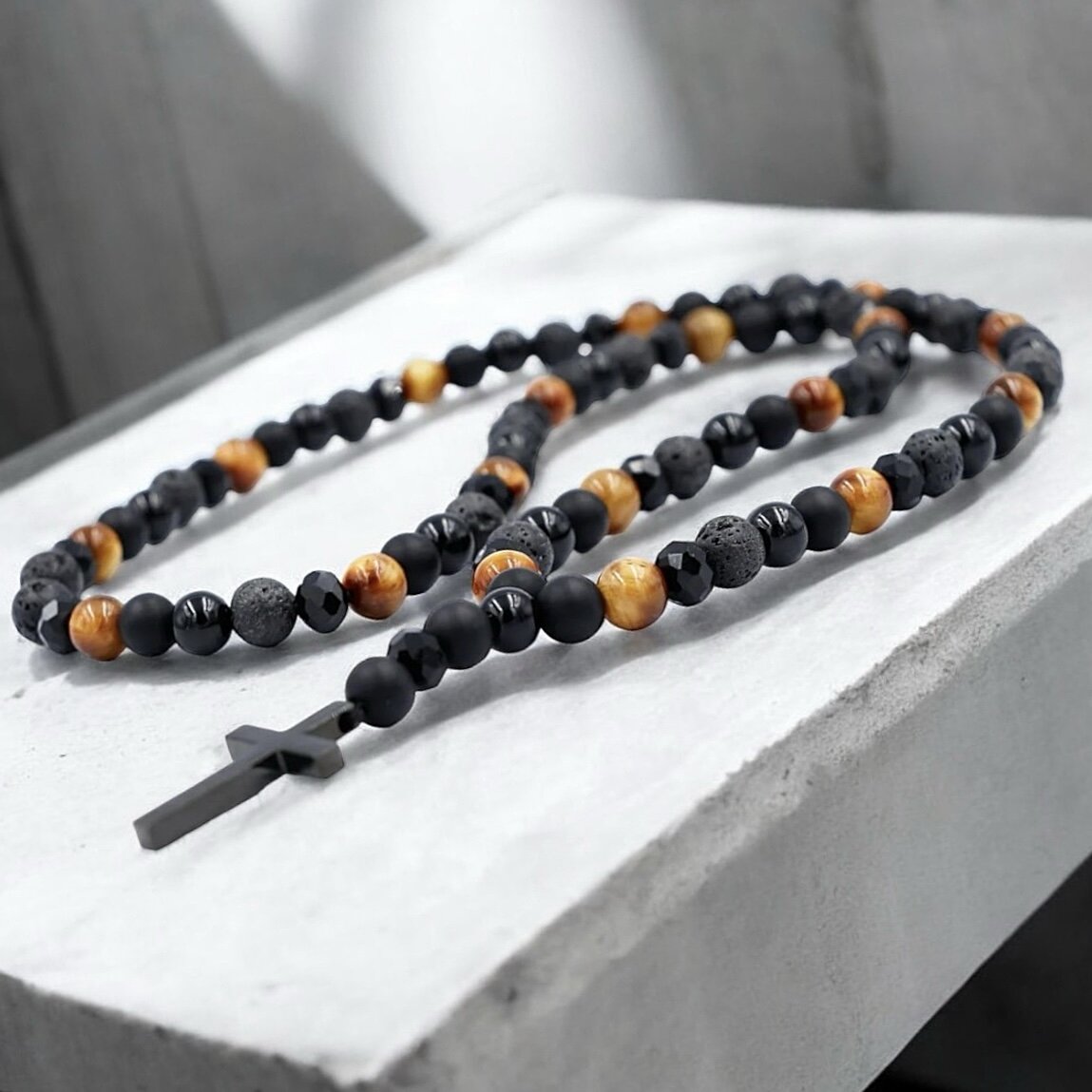 Necklace made of natural onyx stones, tiger eye, lava stones and black cut stones